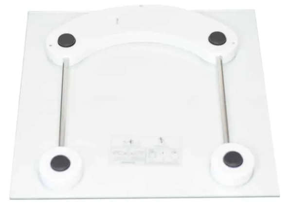 BALANZA DIGITAL CORPORAL · 4