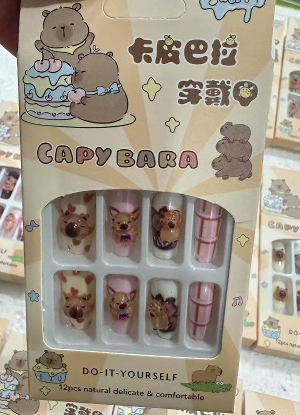 CAPIBARA UÑA LARGA POSTIZA KIT X12 COD 00710 · 3