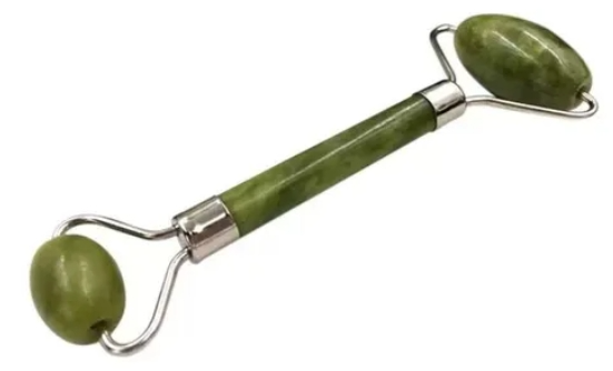 Masajeador Facial Doble Rodillos Piedra Jade Natural Color Verde · 2